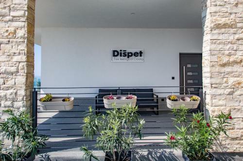 Villa Dispet With Heated Pool, Jacuzzi, Sauna And Cinema