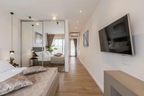 Luxury Villa Diana With Heated Pool
