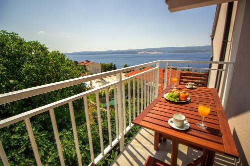 Hostal Apartments Zina