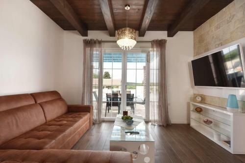 Stone Villa Jurenda