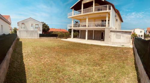 Bibinje Comfort & Style Apartment 1st Floor