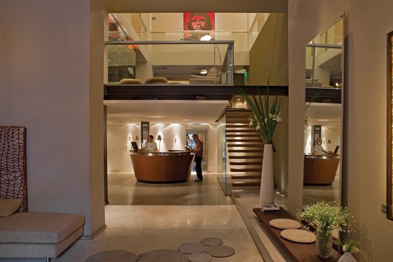 Hotel Esplendor Buenos Aires