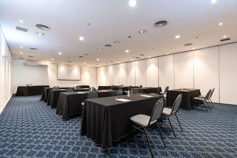 Hotel Dazzler Tower San Martin