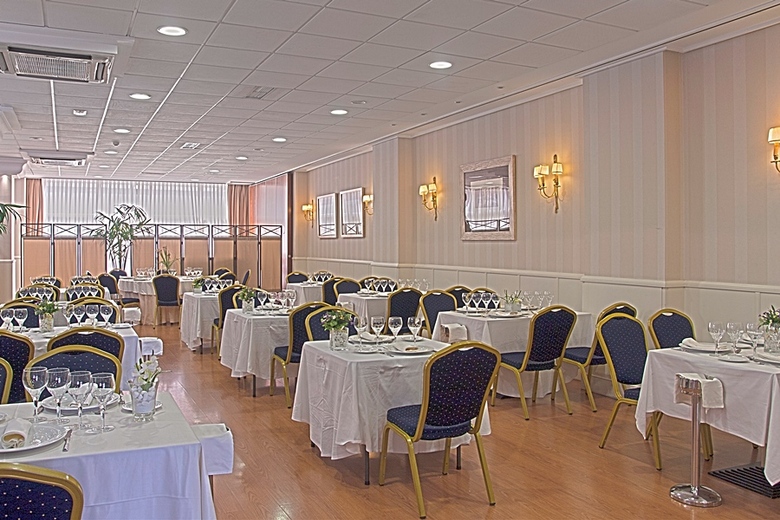 Hotel Infantas De Le�n