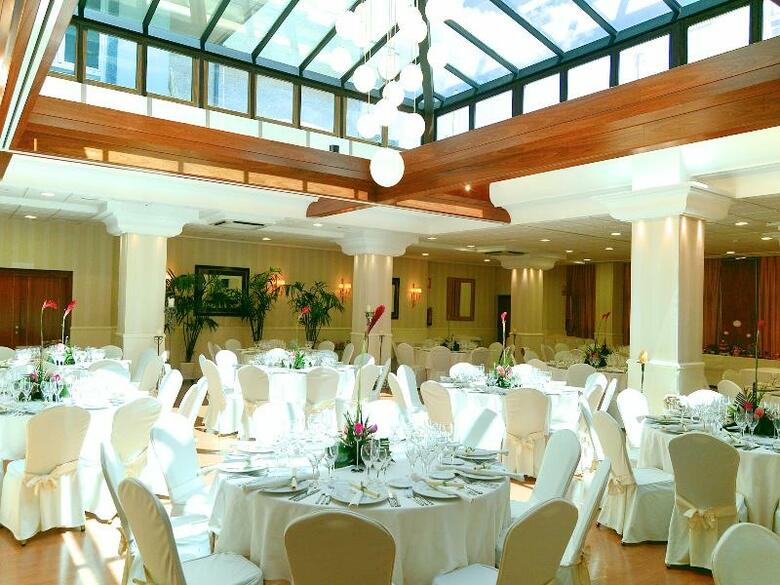 Hotel Infantas De Le�n