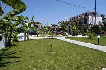 Acapulco Marinos Apartments
