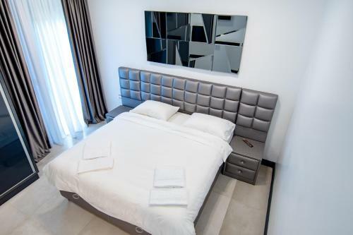 Enjoy Life Apartments