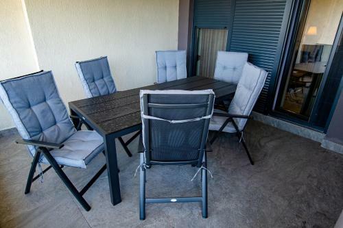 Enjoy Life Apartments