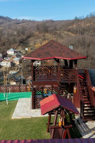 Hotel Pridvorul Haiducilor