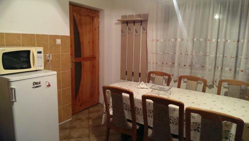 Hostal Casa Piatra Craiului