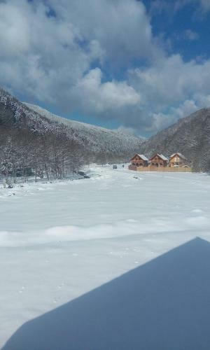 Aroa Mountain 3