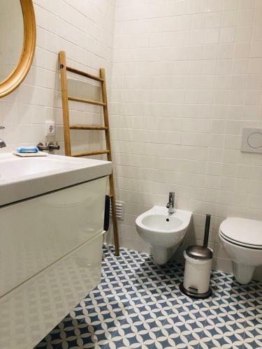 Apartamento Espa�oso E Confort�vel No Centro Do Montijo