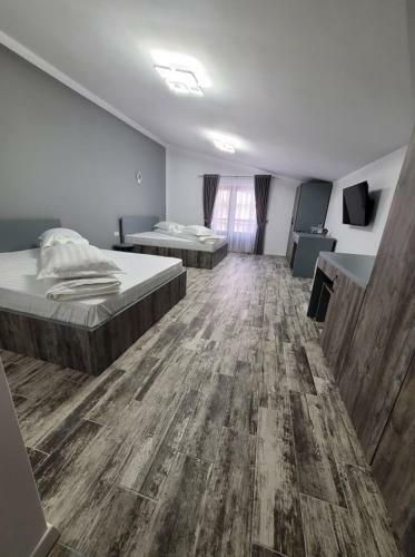 Hostal Pensiunea 7 Coline
