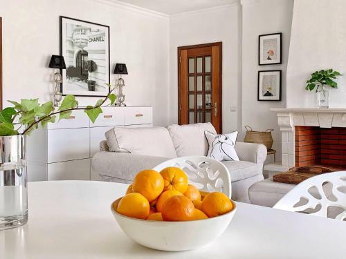 Stylish 3 Bedroom Apartment Close To The Beach