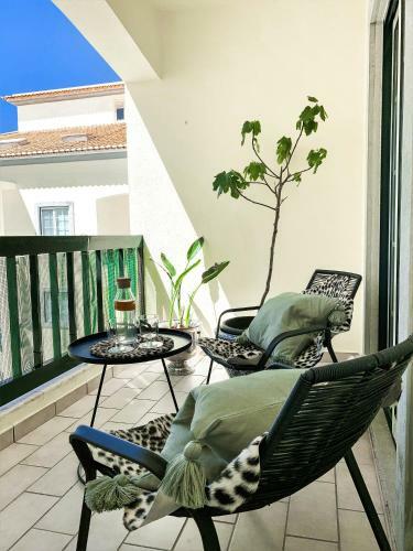 Stylish 3 Bedroom Apartment Close To The Beach