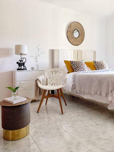 Stylish 3 Bedroom Apartment Close To The Beach