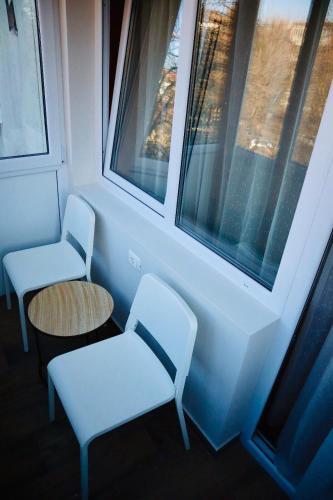 Modern Apartment Just Near Center I10