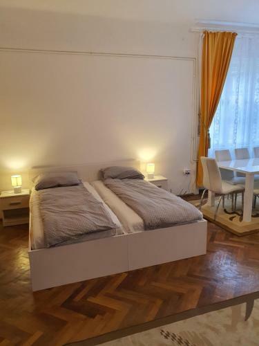 Apartament Enescu
