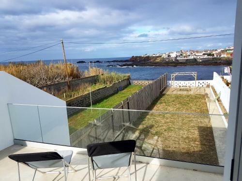 Amazing And Comfortable House With View To The Sea