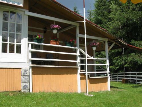 Hostal Podina Guest House