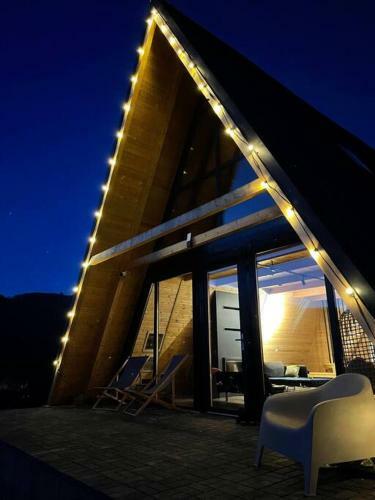 Epic Chalet, Amazing A-frame Cabin For Cozy Moments