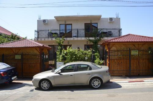 Hostal Casa Sarofin