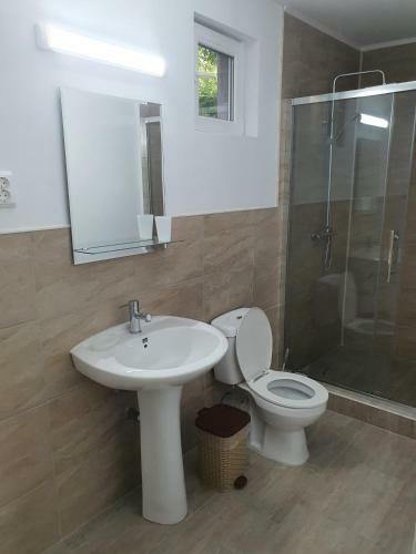 Hostal Gms House Costinesti