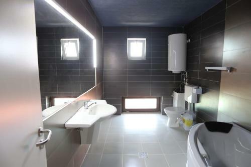 Premium Sea View ***