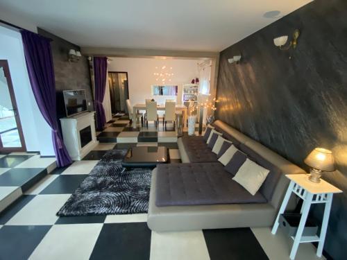 Villa Hugo's House