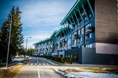 Sunny Apartment In Silver Mountain