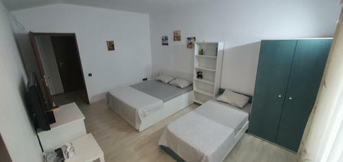 Hostal Vila Raelma