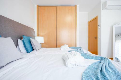 Lux Apartment W/pool Seaside Prainha Algarve