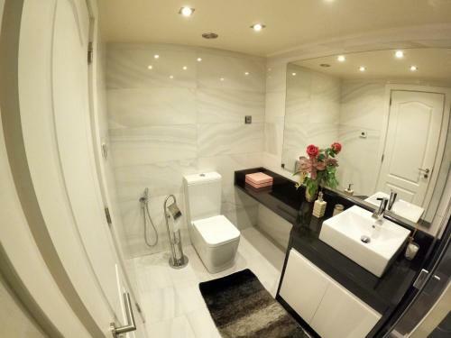 Fabulous Apartment In Luxury Condominium - Cascais - Parede