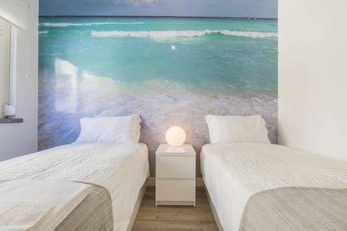 Cozy Seaview Apartment