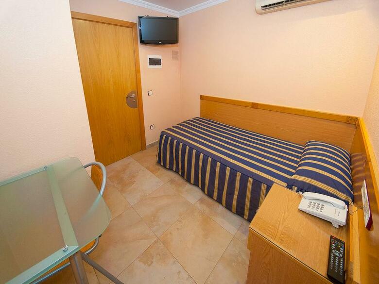 Hostal Viky