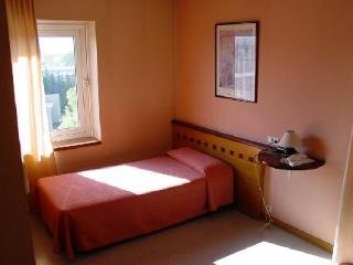 Hotel Montmel�