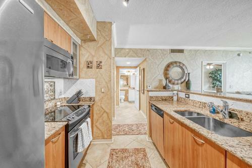A Slice Of Heaven At Mariner Village