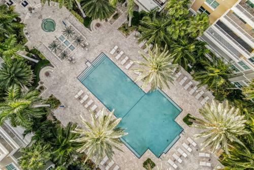 A Slice Of Heaven At Mariner Village