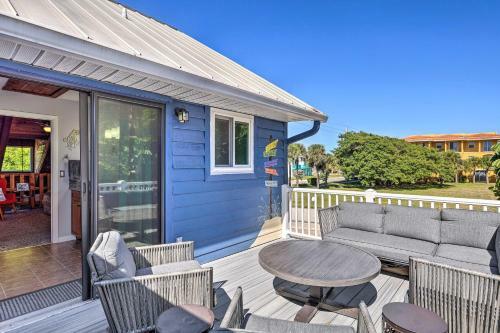 Cape Canaveral Home With Balcony Walk To Beach