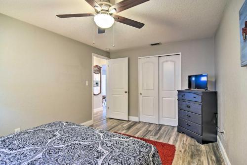 Contemporary Clearwater Home With Private Pool!