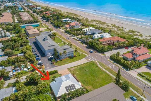 Chic Cocoa Beach Oasis - Steps To Atlantic!
