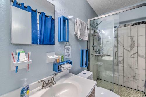 Crystal River Retreat With Hot Tub And Gazebo!