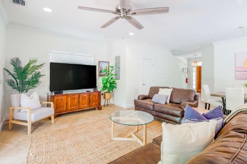 Social Tides Villa #7209