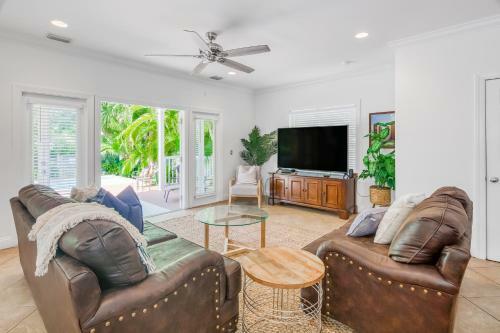 Social Tides Villa #7209