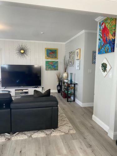 Your Beach Home In Sunny Delray, Near Atlantic Ave