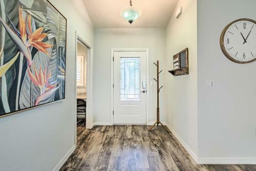 Modern Gem With Private Kayak Dock On Rainbow River!