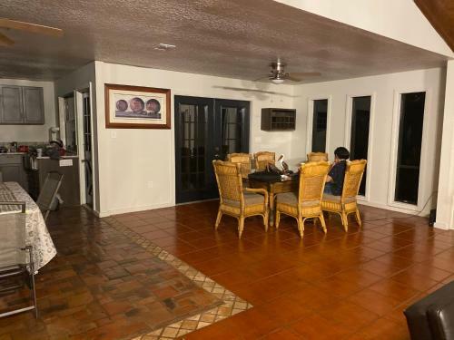 Serenity 30 Minutes From Orlando