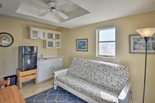 Sunny Home With Decks And Views, Steps To Beach!
