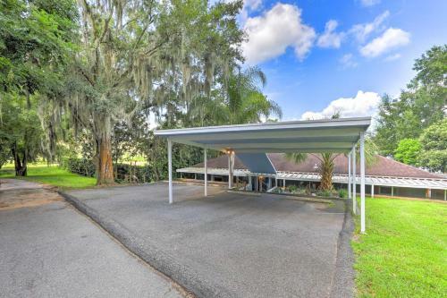 Lakefront Babson Park Escape Pet Friendly!