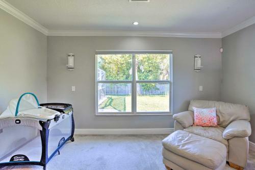 Bright Haven With Pool, Steps To Secluded Beach